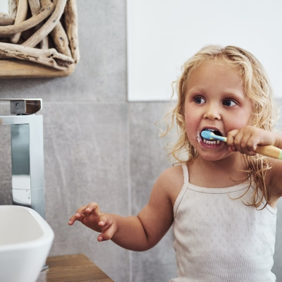 Jak dbać o higienę jamy ustnej dzieci – rekomendacje eksperta